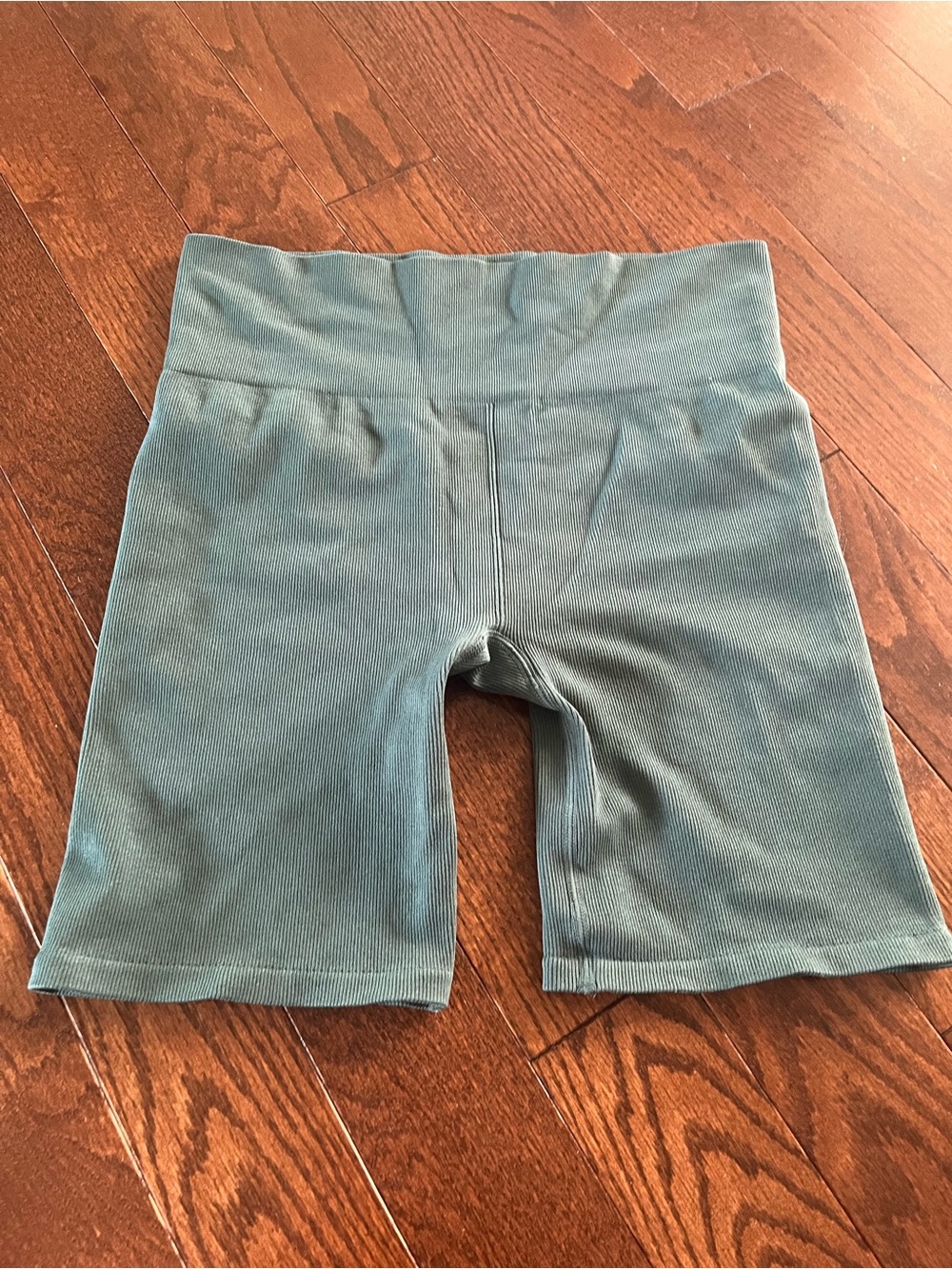 High-Waist Ribbed Bike Shorts - Teal Green